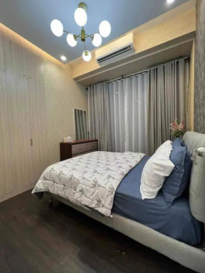 Lovely 45 sqm 1-Br Knightsbridge Residences Wi-Fi/Netflix/HBO